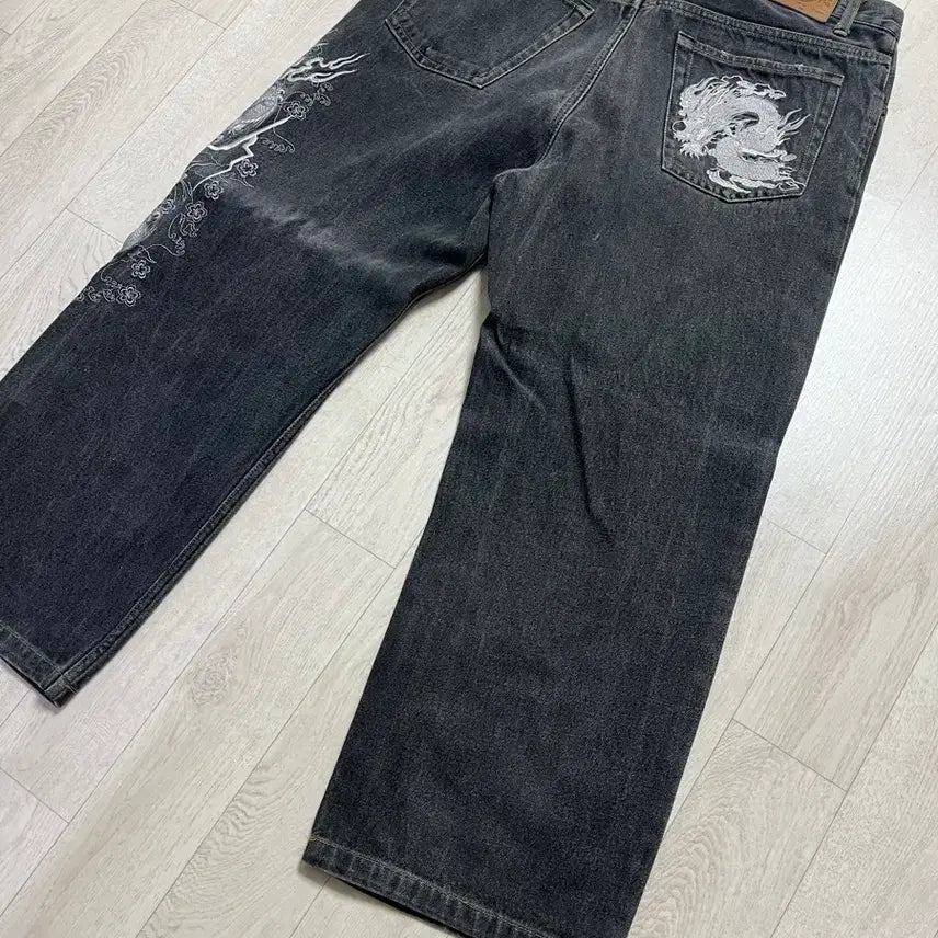 [BUNJANG] Karakuri Tamashii Black Denim Pants / 카라쿠리 타마시 용자수 검정데님 팬츠