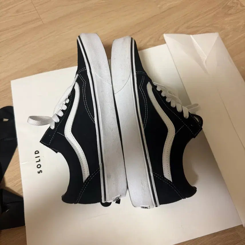 [SOLD OUT] 반스 올드스쿨 플랫폼 블랙 275 두번신음