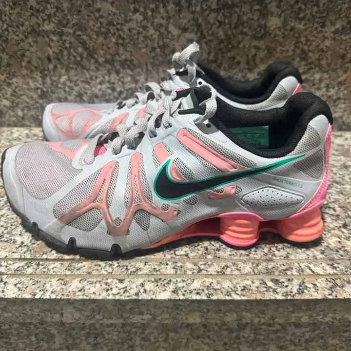 [BUNJANG] Nike Shox Turbo 265 Shoes / 나이키 샥스 터보 265 사이즈