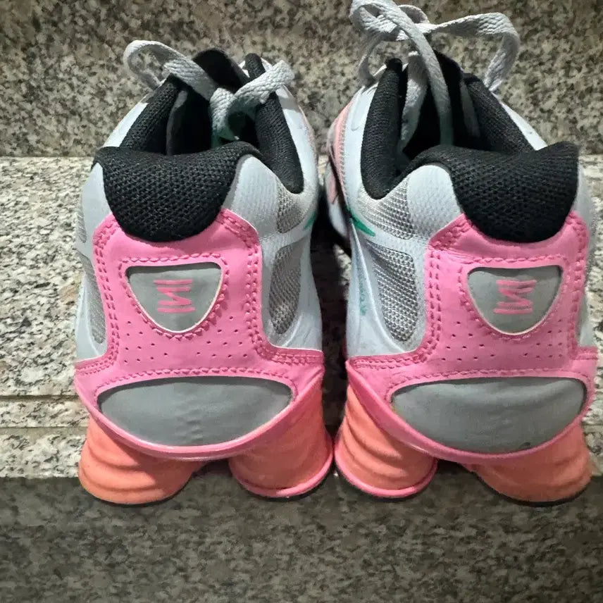 [BUNJANG] Nike Shox Turbo 265 Shoes / 나이키 샥스 터보 265 사이즈