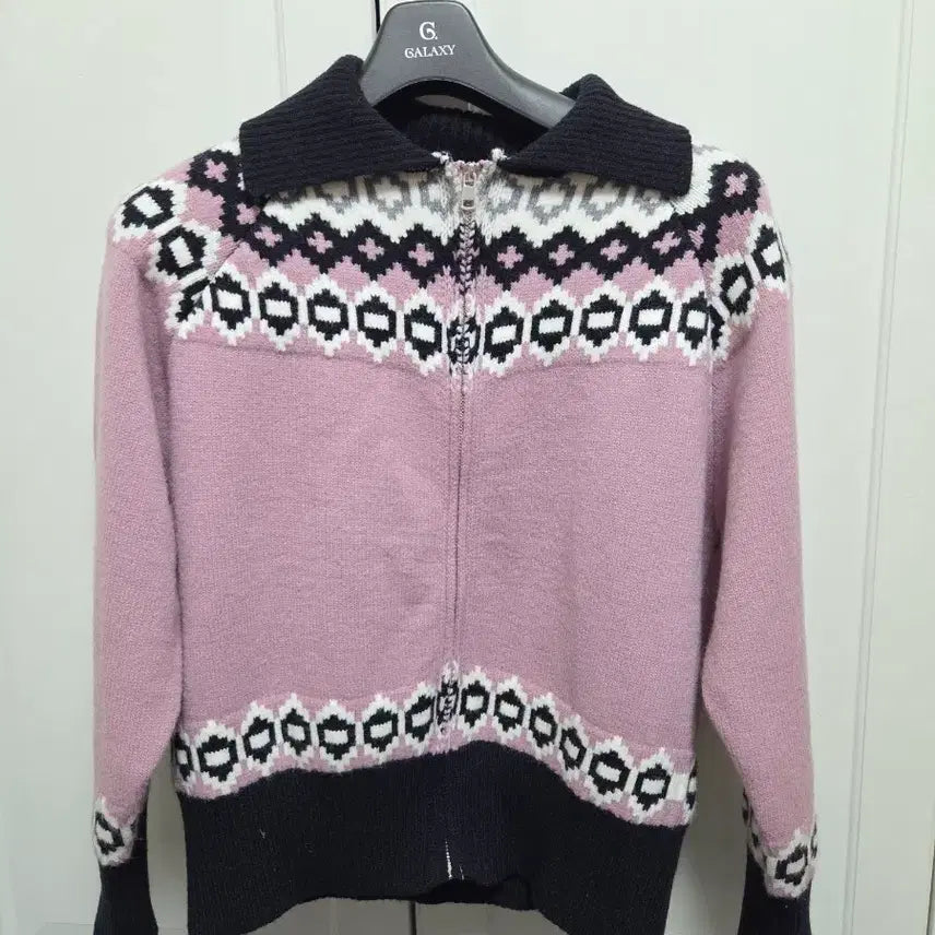 [BUNJANG] Patterned Zip-Up Knit Cardigan / 패턴 집업 니트가디건 /프리