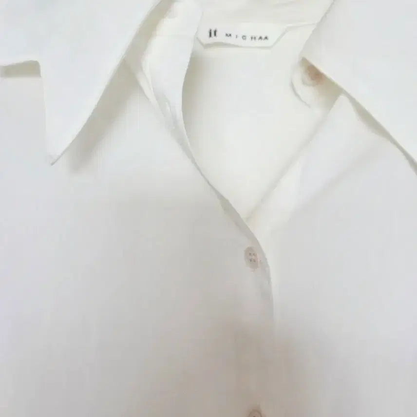[SOLD OUT] [새제품] 잇미샤 (it MICHAA) 여성 셔츠형 블라우스 66사이즈