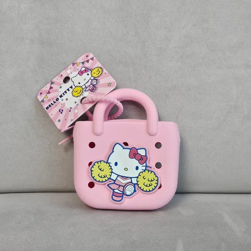 [BUNJANG] Sanrio Hello Kitty Silicone Basket Keychain / 산리오 헬로키티 키링 실리콘 바구니 키티 에어팟 케이스