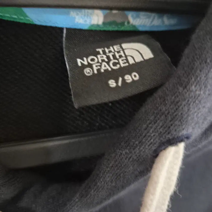 [BUNJANG] The North Face Unisex Hoodie / 노스페이스 후드티 남여공용