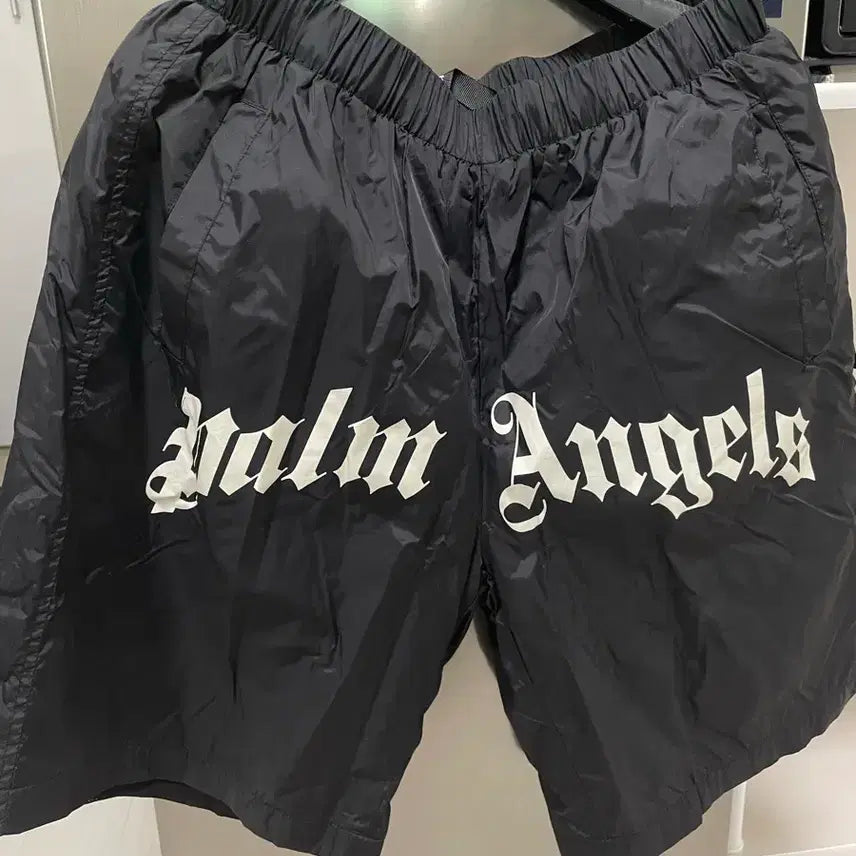 [BUNJANG] Palm Angels Black Shorts / 팜엔젤스 블랙 반바지