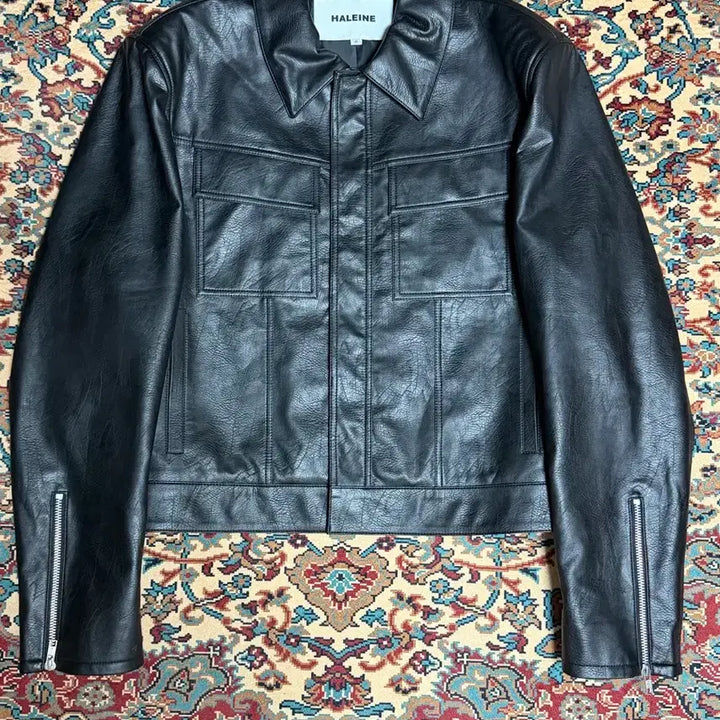 [BUNJANG] Allenne Faux Leather Trucker Jacket (Size 2) / 알렌느 트러커 포우 레더 자켓 사이즈2