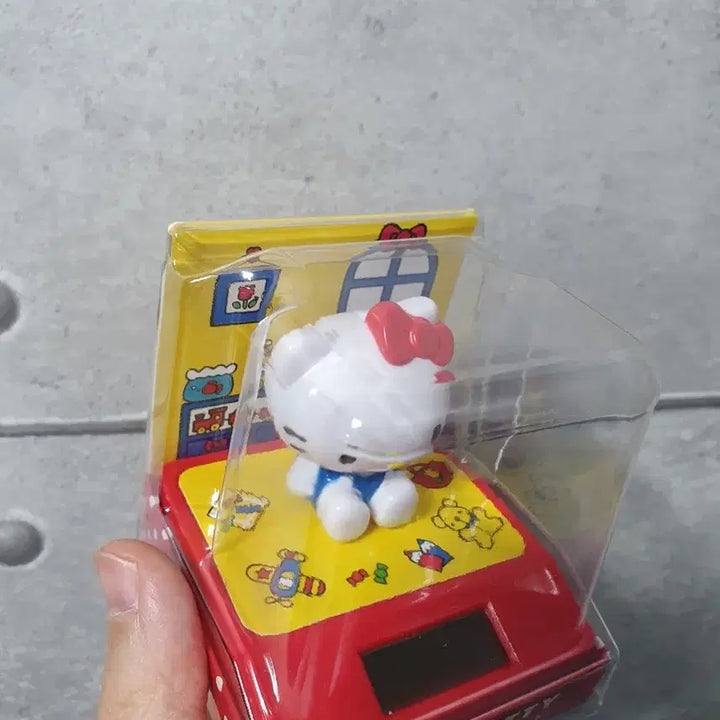 [BUNJANG] Hello Kitty NOHOHON Wobbly Figure / 헬로키티 노호혼 흔들흔들 피규어
