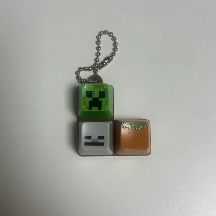 [SOLD OUT] 마인크래프트 키캡 키링 가챠