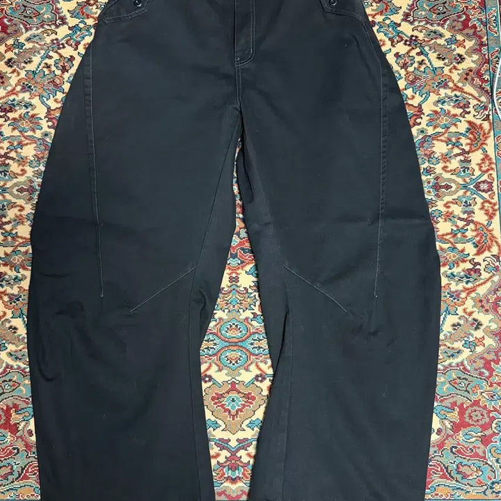 [BUNJANG] Intempo Mood New Hound Curved Pants Black L / 인템포무드 뉴하운 커브드 팬츠 블랙 L