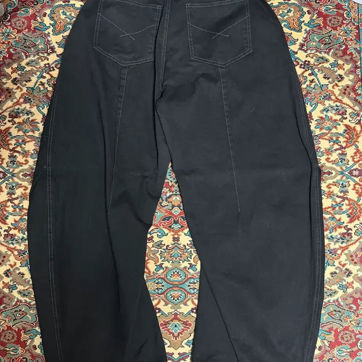 [BUNJANG] Intempo Mood New Hound Curved Pants Black L / 인템포무드 뉴하운 커브드 팬츠 블랙 L