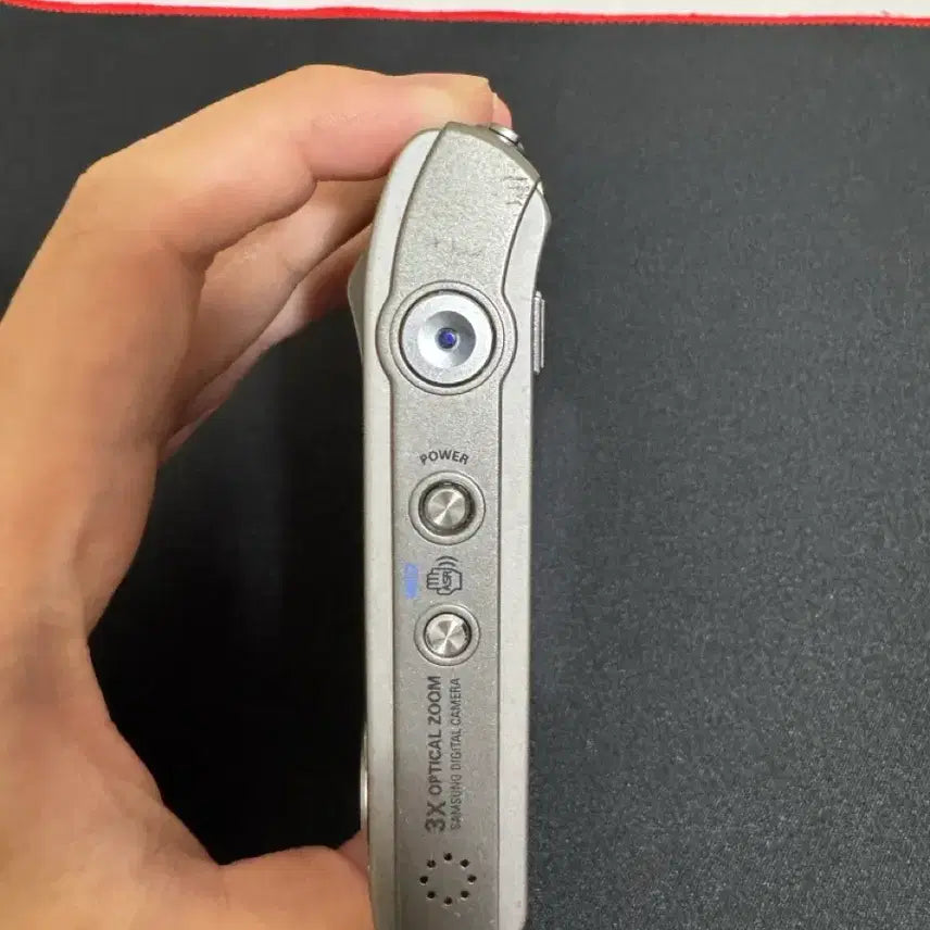 [BUNJANG] Samsung STW-S11PMP Silver Digital Camera (Titanium Limited Edition) / 삼성 STW-S11PMP 실버디카(