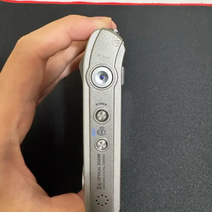 [BUNJANG] Samsung STW-S11PMP Silver Digital Camera (Titanium Limited Edition) / 삼성 STW-S11PMP 실버디카(