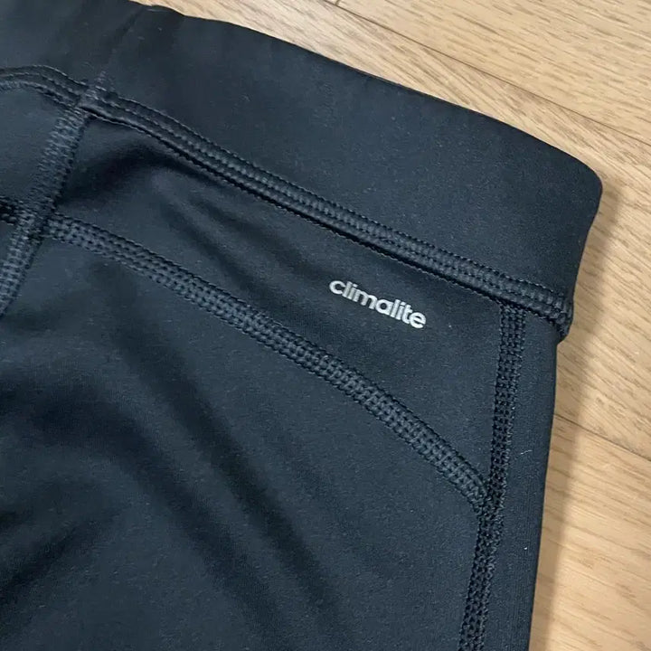 [BUNJANG] Adidas Techfit Capris 7/8 Length Leggings Black / 80 / 아디다스 테크핏 카프리 레깅스 7부 블랙