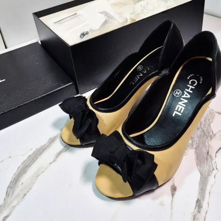 [BUNJANG] Chanel Black Ribbon Open Toe Pumps Women&