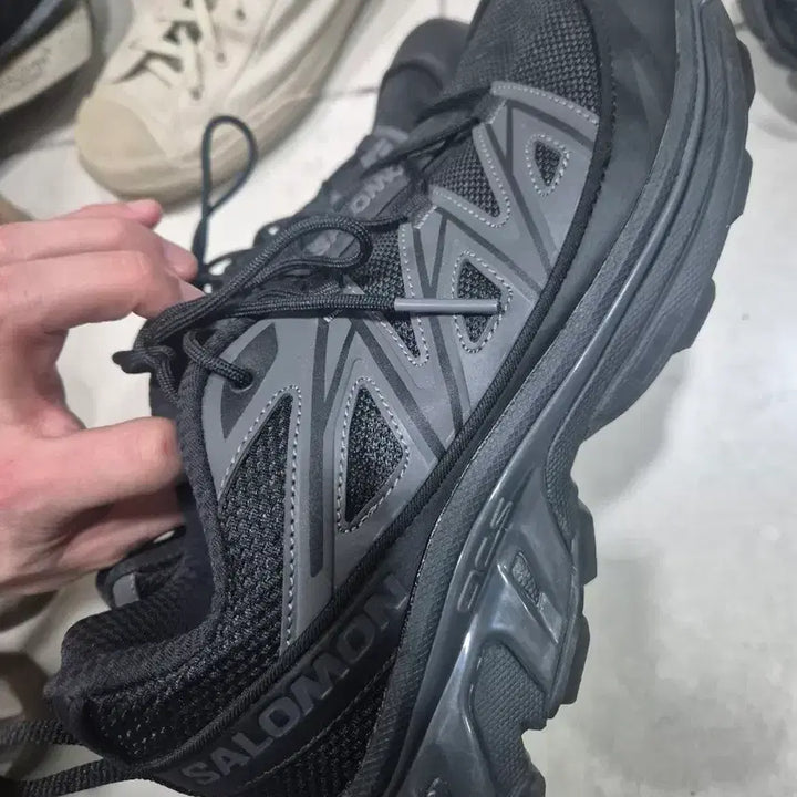 [SOLD OUT] 살로몬 xt-6 익스팬스 블랙 에보니 275