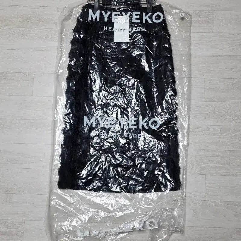 [SOLD OUT] 마이아이코 플로럴 레이스 미디 스커트 블랙 S 새상품!