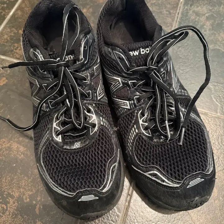 [BUNJANG] New Balance 860 v2 Black Sneakers / 뉴발란스 860 v2 블랙