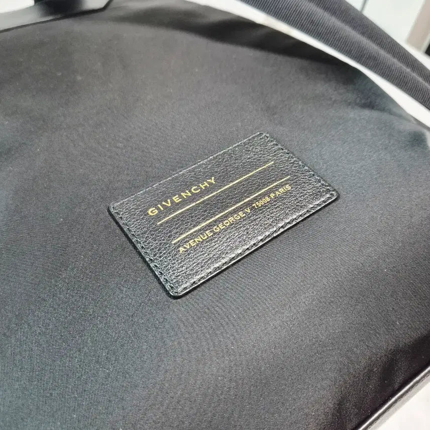 [BUNJANG] Givenchy Lion Leo Nylon Backpack / (정품) 지방시 라이언 레오 나일론 백팩 가방