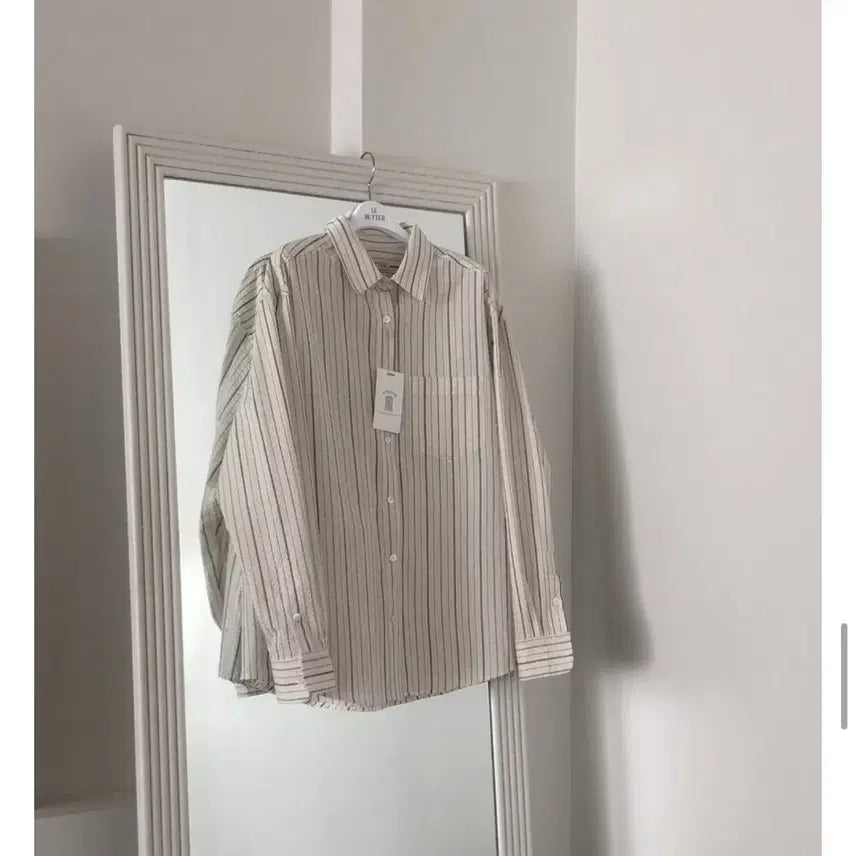 [BUNJANG] Le Butter Essential Cotton Stripe Pocket Logo Oversized T-Shirt / Le Butter 르버터 에센셜 코튼 무지 스트라이프 포켓 로고 오버핏
