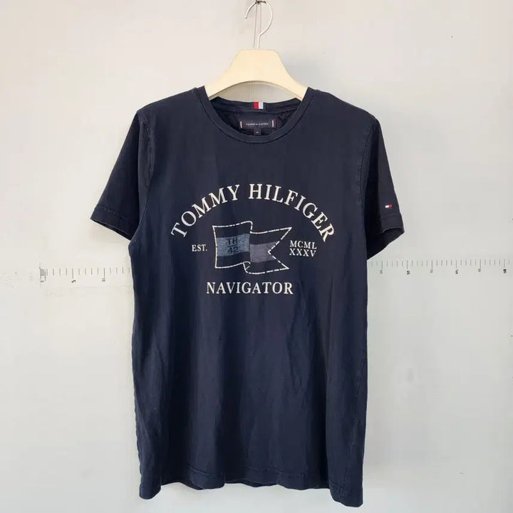 [BUNJANG] Tommy Hilfiger Navy Short Sleeve T-shirt / 타미힐피거 네이비 반팔 티셔츠