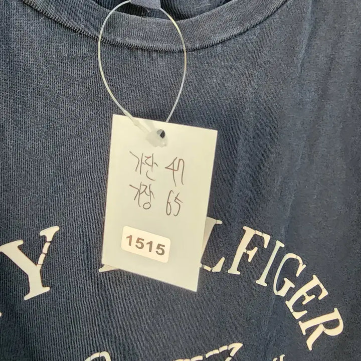 [BUNJANG] Tommy Hilfiger Navy Short Sleeve T-shirt / 타미힐피거 네이비 반팔 티셔츠