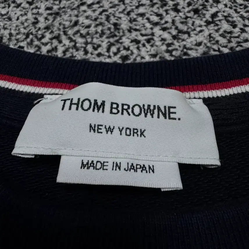 [BUNJANG] Thom Browne Diagonal Stripe Sweatshirt Navy Size 5 / 톰브라운 사선완장 맨투맨 5사이즈 네이비