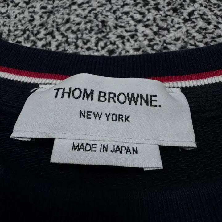 [BUNJANG] Thom Browne Diagonal Stripe Sweatshirt Navy Size 5 / 톰브라운 사선완장 맨투맨 5사이즈 네이비