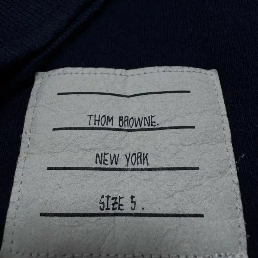 [BUNJANG] Thom Browne Diagonal Stripe Sweatshirt Navy Size 5 / 톰브라운 사선완장 맨투맨 5사이즈 네이비