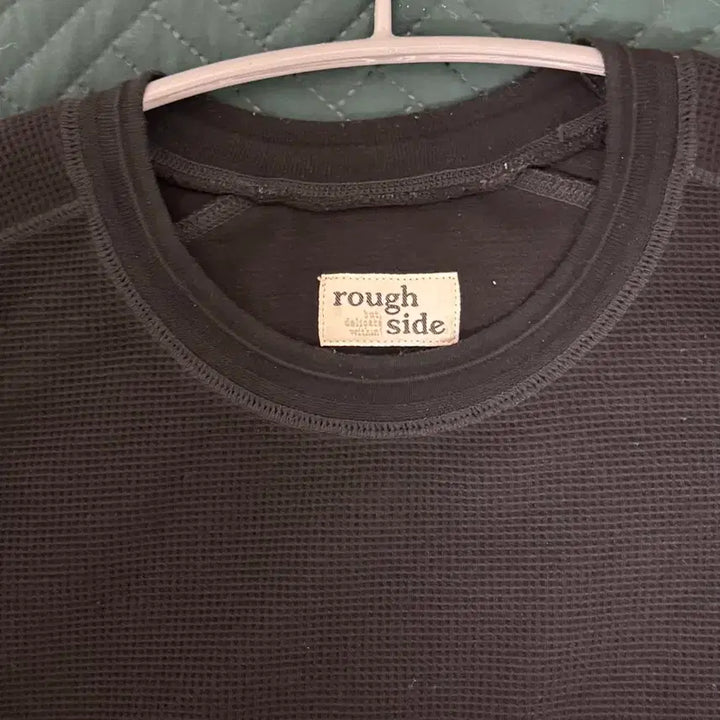 [BUNJANG] Roughside Waffle Long Sleeve Black / 러프사이드 와플 롱슬리브 블랙 3