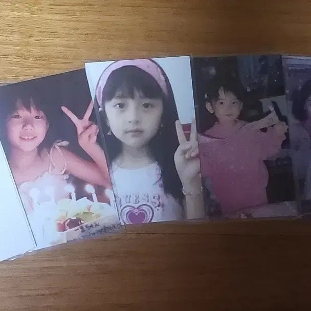 [SOLD OUT] [판매] 르세라핌 Celebration 카즈하,아기 공방포카 세트+초대장