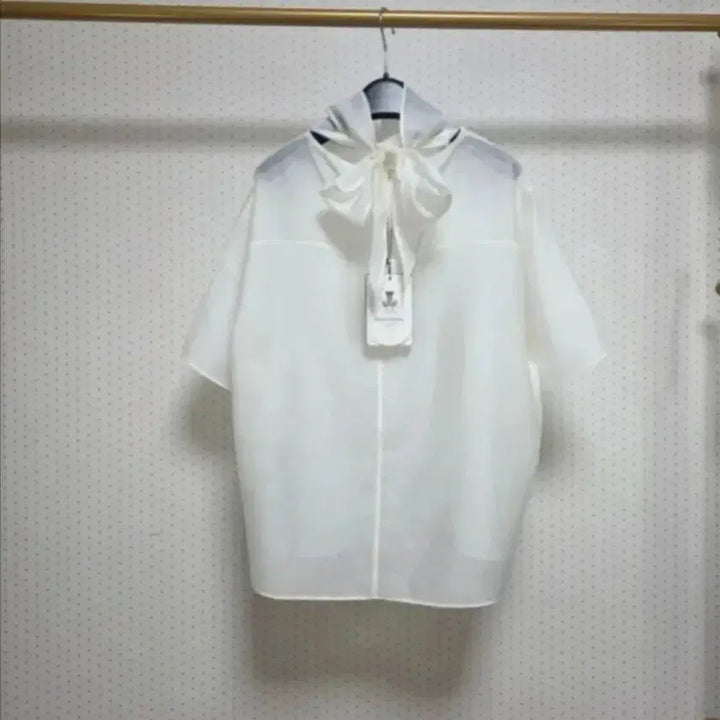 [BUNJANG] Borgo Seseia Silk Blend Scarf Blouse (Size 77) / 보르고세시아 스카프블라우스77사이즈(새상품)