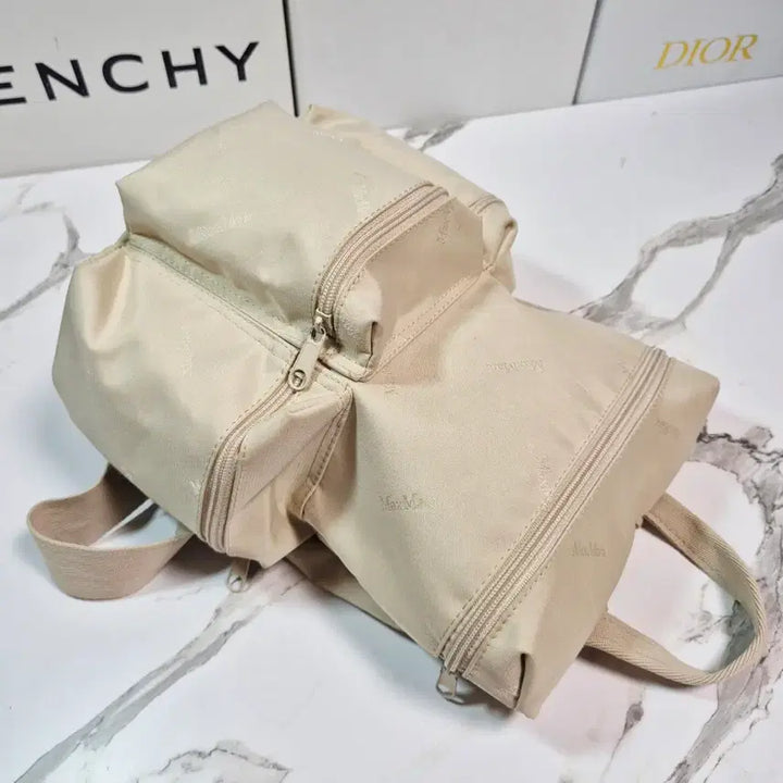 [BUNJANG] Max Mara Nylon Backpack / (정품) 막스마라 나일론 백팩 가방