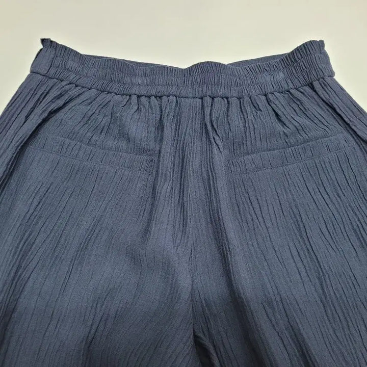 [BUNJANG] Benetton Rayon Wide Pants / BENETTON 25SS  베네통 레이온 와이드 팬츠 / 여 67 네이비