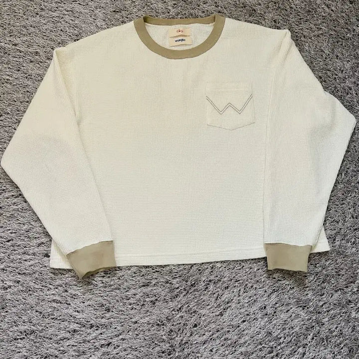 [BUNJANG] Cherry LA x Wrangler Thermal Long Sleeve T-Shirt Beige / CHERRY LA X WRANGLER 긴팔티