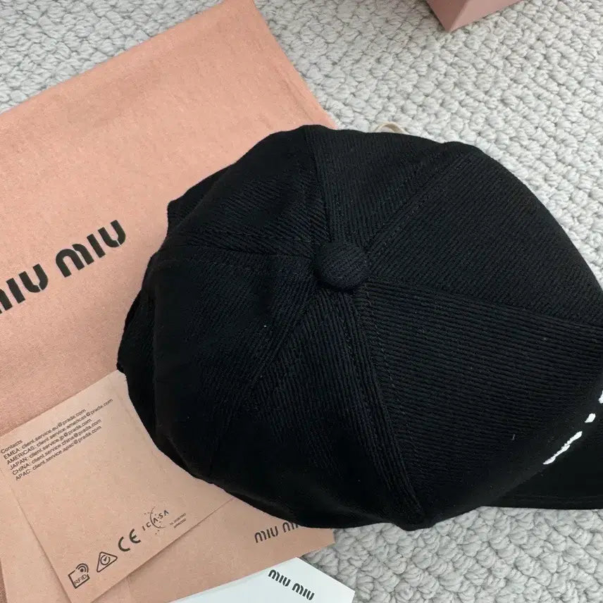 [BUNJANG] Miu mi 자수 볼캡 / Miu mi 자수 볼캡