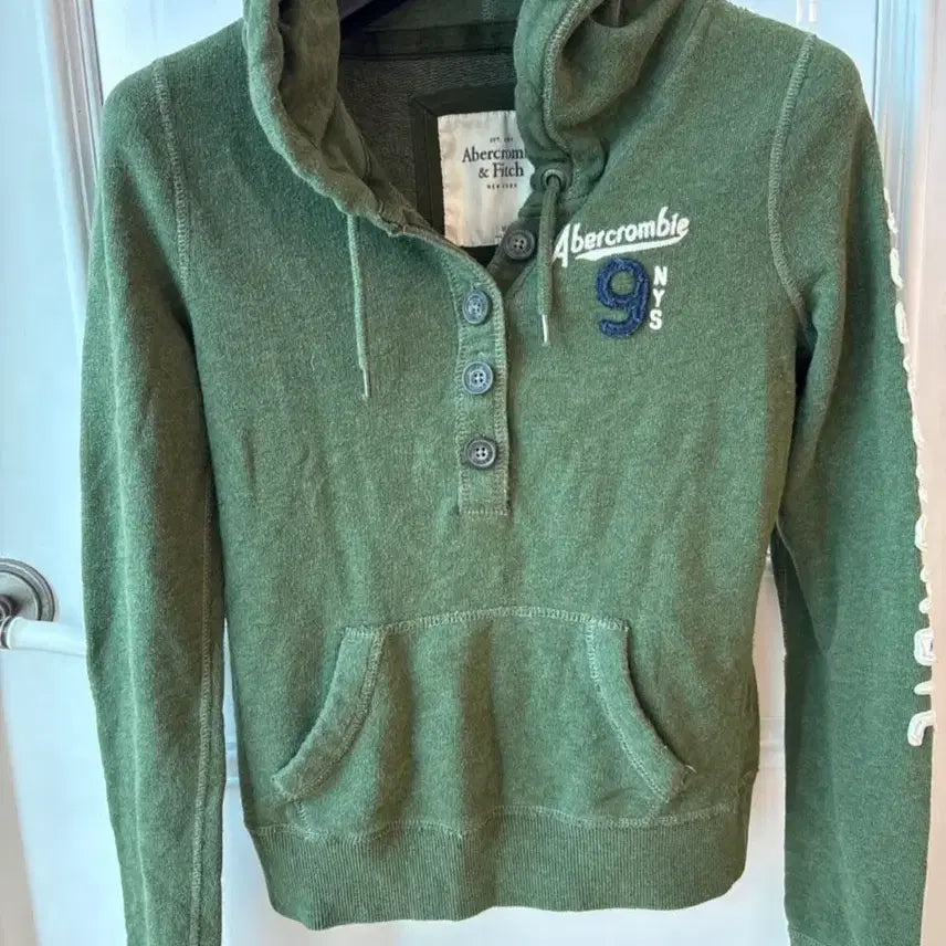 [BUNJANG] Abercrombie &amp; Fitch Hooded Sweatshirt / 아베크롬비 &amp; 피치 후드티 M 사이즈