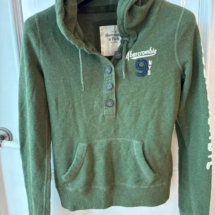 [BUNJANG] Abercrombie &amp; Fitch Hooded Sweatshirt / 아베크롬비 &amp; 피치 후드티 M 사이즈