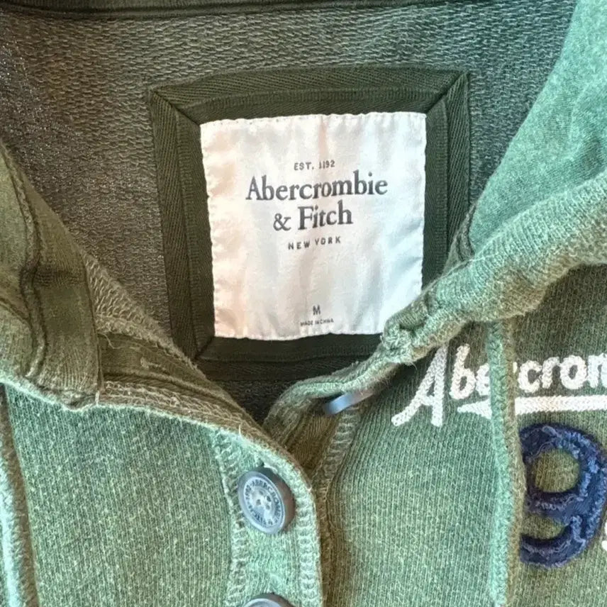 [BUNJANG] Abercrombie &amp; Fitch Hooded Sweatshirt / 아베크롬비 &amp; 피치 후드티 M 사이즈