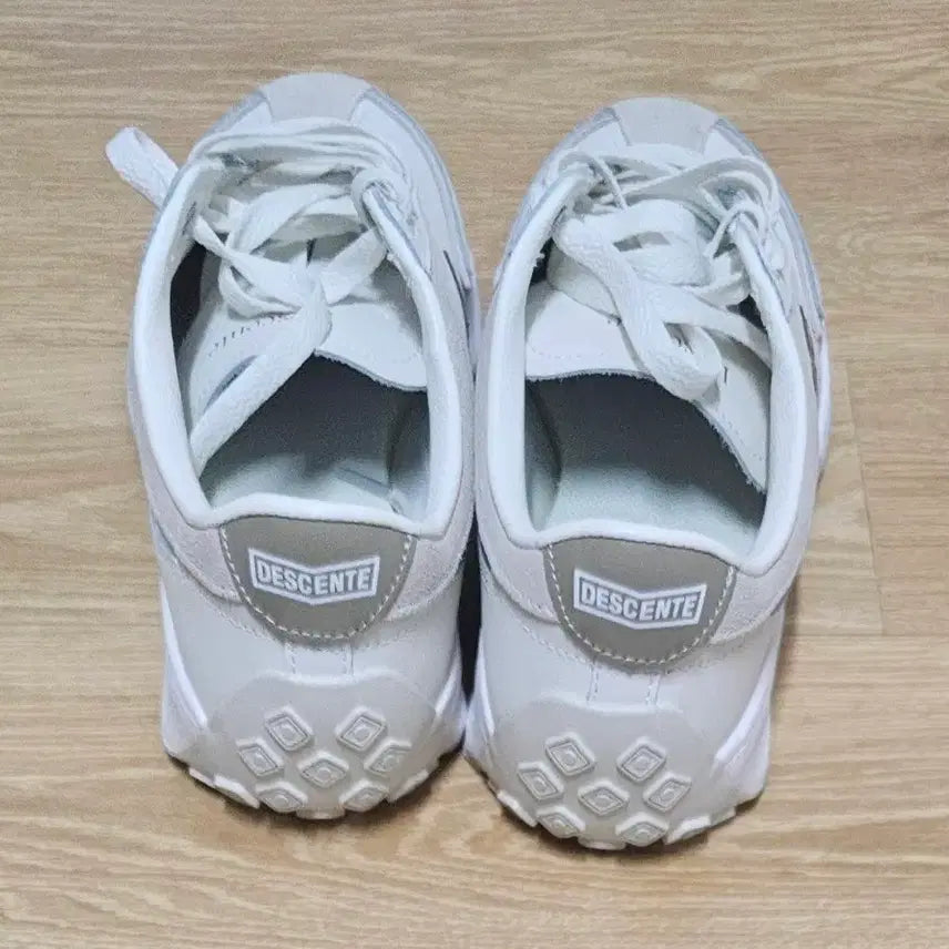 [BUNJANG] Descente Kron Racer Sneakers 260 - New / 데상트크론 레이서 스니커즈 260 사이즈새상품미개봉