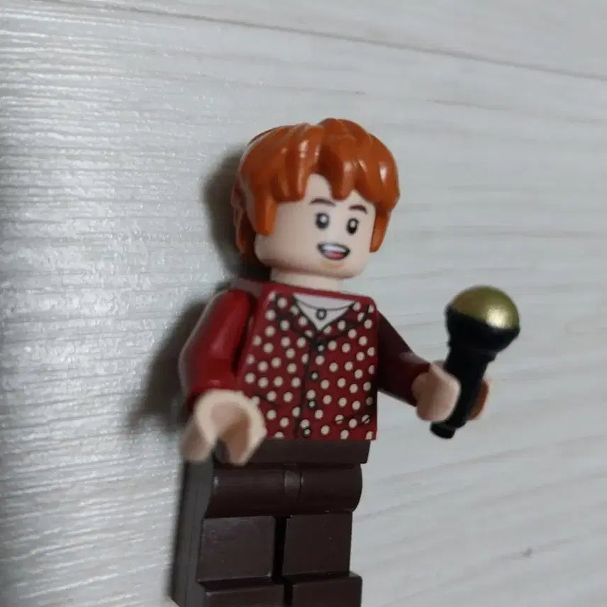 [BUNJANG] LEGO BTS Jin Dynamite Minifigure with Microphone / 레고BTS 다이너마이트 진 미니피겨 마이크 포함