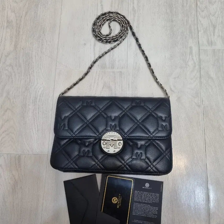 [BUNJANG] Metroc City Black Leather Mini Shoulder Cross Bag / 메트로시티 미니백 블랙가죽 숄더 크로스