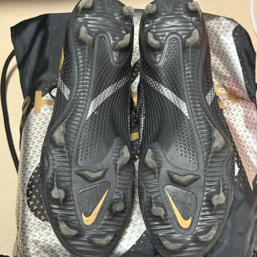[BUNJANG] Nike Phantom GT Elite FG Soccer Cleats / 나이키 팬텀gt 엘리트 fg 260