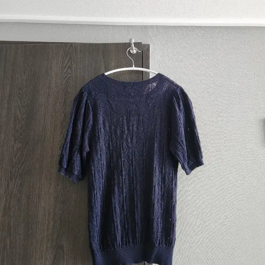 [SOLD OUT] 안나수이 플라워 자수 반팔 니트 95