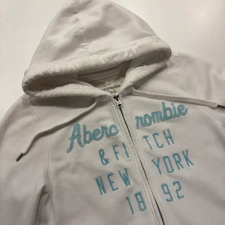 [BUNJANG] Abercrombie &amp; Fitch Mint Logo Hoodie Full Zip L / [L] 아베크롬비 민트 화이트 후드집업 D830