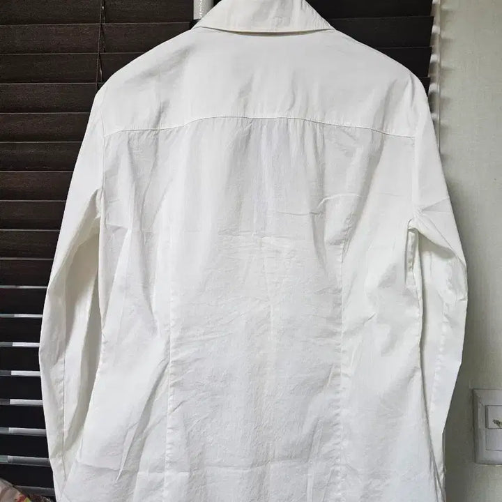 [SOLD OUT] 비비안웨스트우드 화이트 셔츠 40
