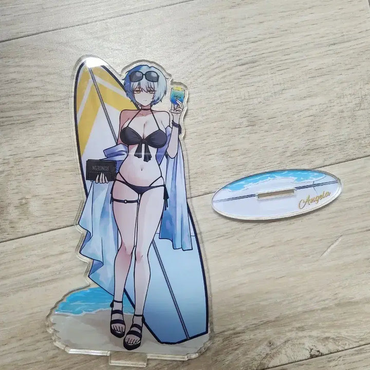 [BUNJANG] 앤젤라 아크릴스텐드 판매합니다 / 앤젤라 아크릴스텐드 판매합니다