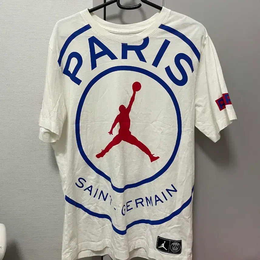 [BUNJANG] Jordan Paris Saint-Germain Short Sleeve T-Shirt White L / 조던 파리생제르망 반팔 티셔츠 화이트 L
