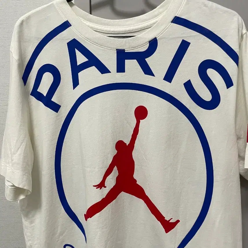 [BUNJANG] Jordan Paris Saint-Germain Short Sleeve T-Shirt White L / 조던 파리생제르망 반팔 티셔츠 화이트 L