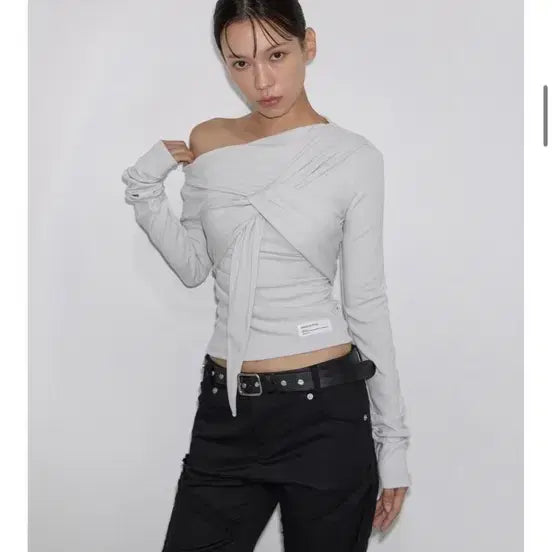 [BUNJANG] 이네기 drape flow tie long sleeve 타이 롱슬리브 / 이네기 drape flow tie long sleeve 타이 롱슬리브
