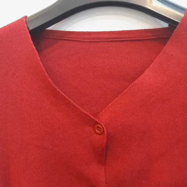 [BUNJANG] Red V-Neck Cardigan / 레드 브이넥 가디건